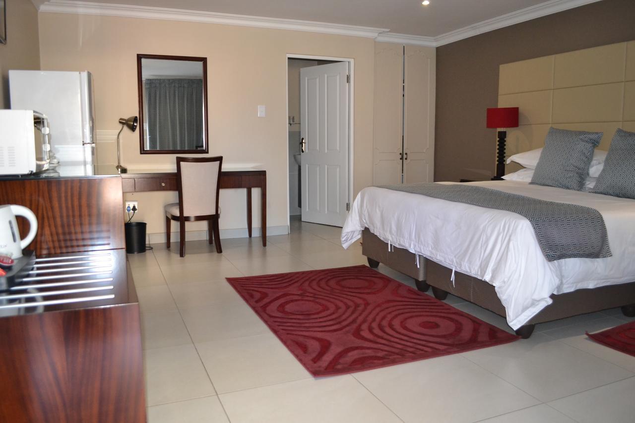 Airport Gardens Boutique Hotel Boksburg Exterior foto