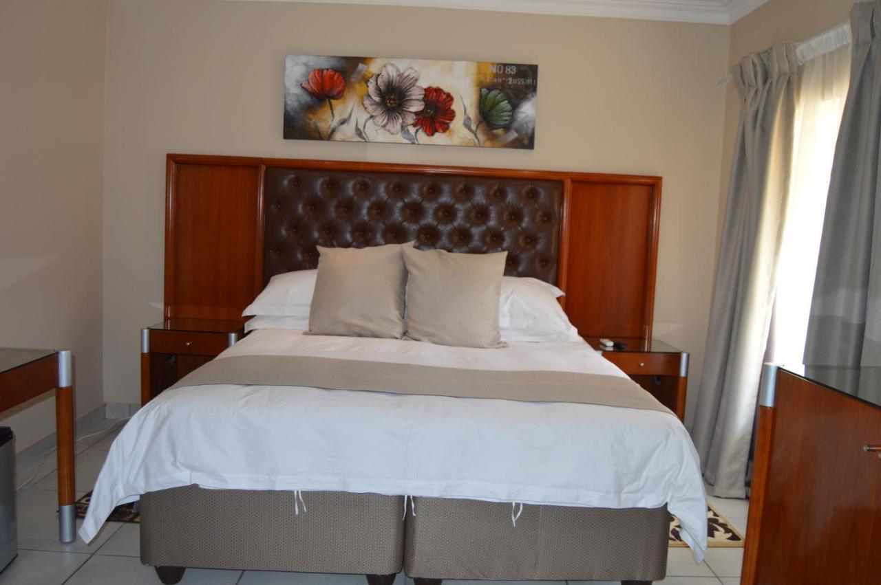 Airport Gardens Boutique Hotel Boksburg Exterior foto